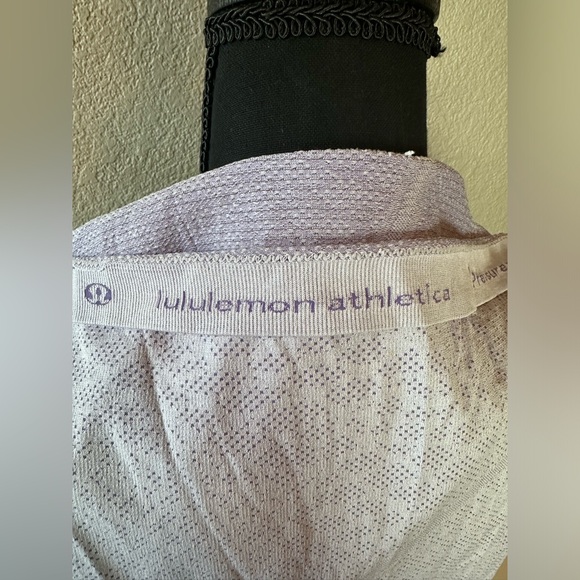 LULULEMON LIGHT PURPLE TOP SIZE 6 - Picture 7 of 8